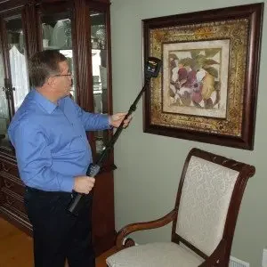 Jim mesis using a non linear junction detector on a bug sweep